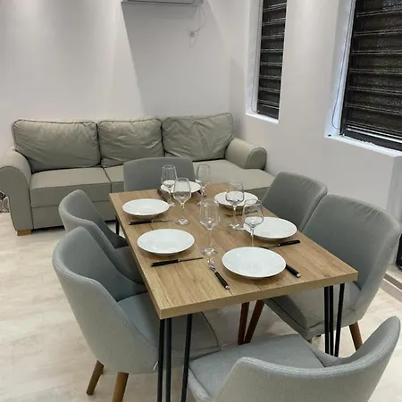 New Lazur Lux Near Beach With Free Parking 布尔加斯